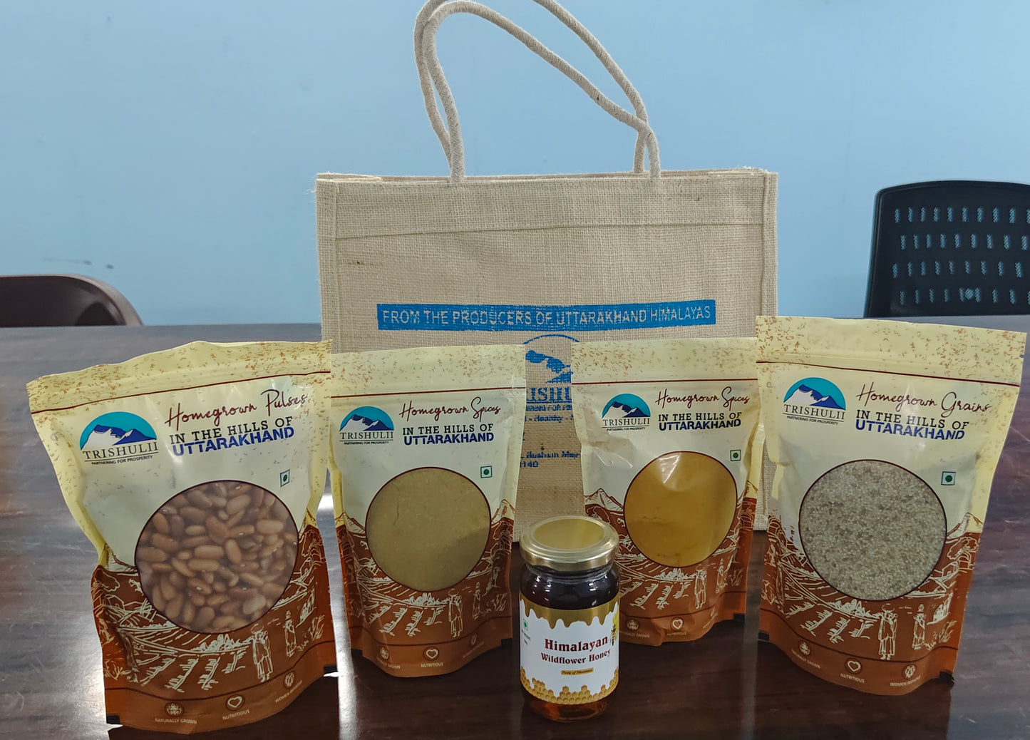 Trishulii Premium Gift pack